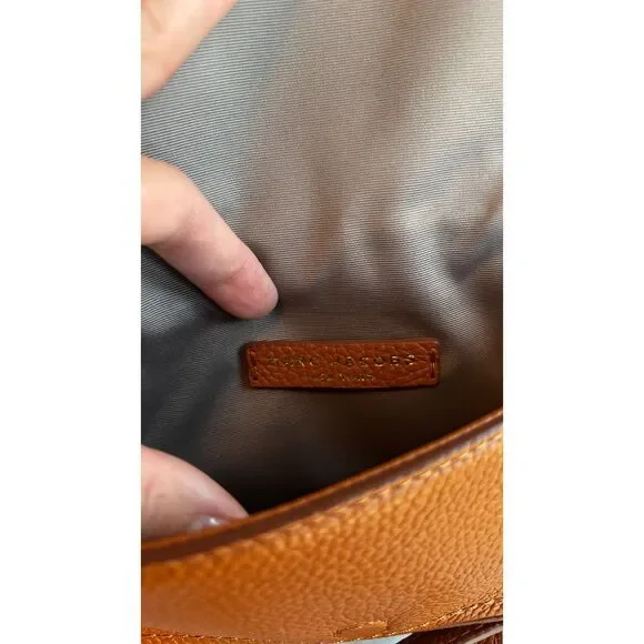 Small Brown Leather Marc Jacobs Purse - Picture 5 of 6